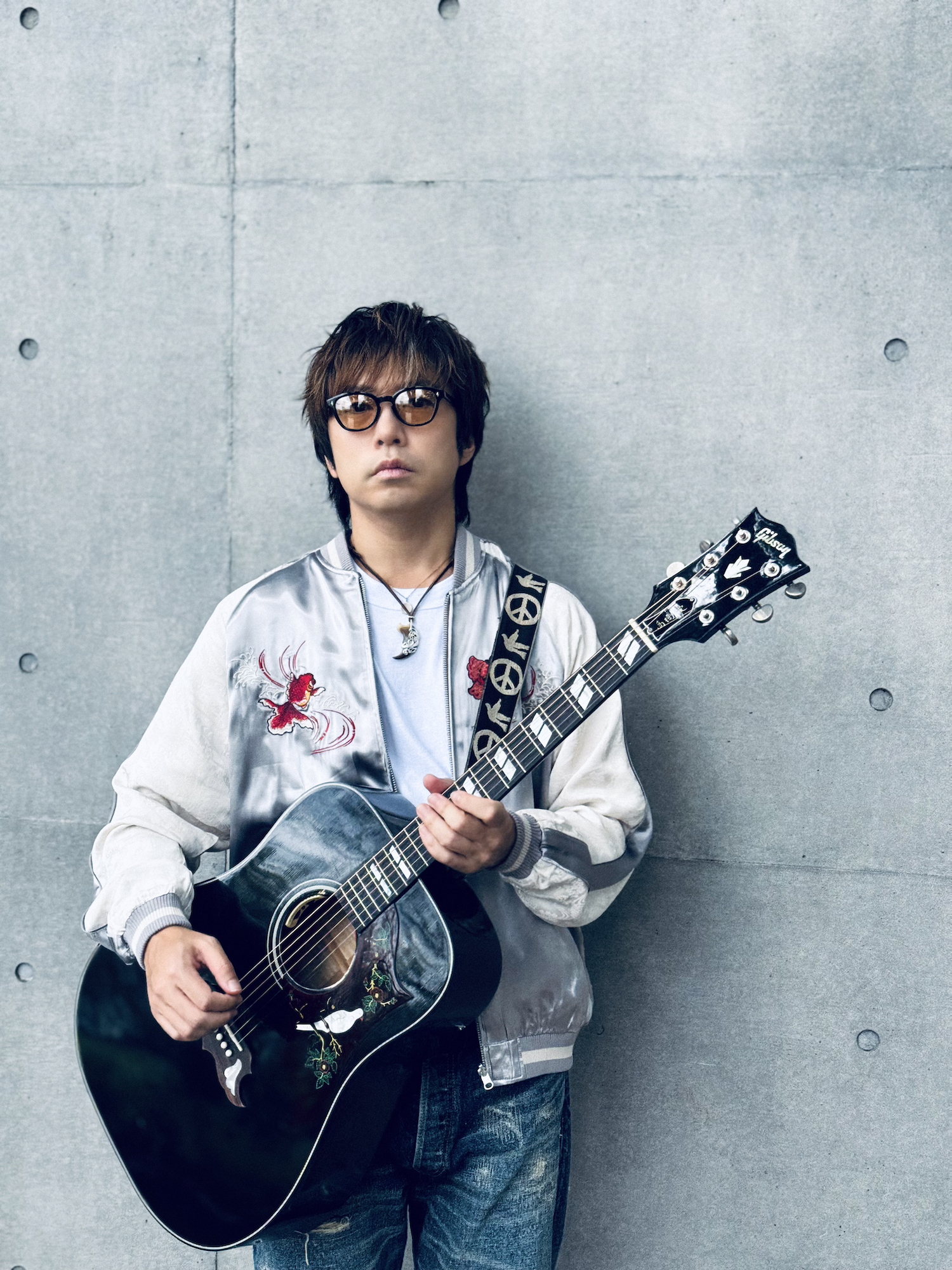 ⾼橋 優 15th ANNIVERSARY SPECIAL LIVE TOUR 2025-2026「⾃由たる覚悟、然として奏ず」